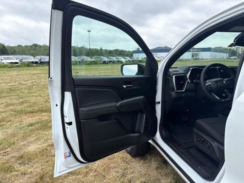 New 2026 GMC Canyon Elevation w/ Convenience Package AWD/4WD image 15