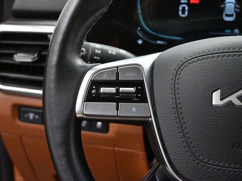 Used 2023 Kia Telluride EX X-Line AWD/4WD image 16