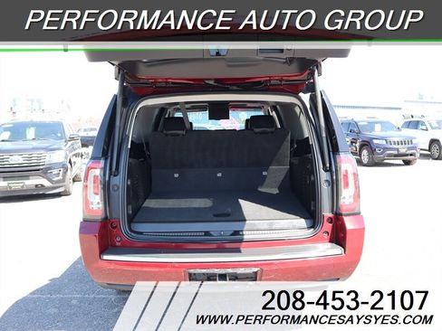 Used 2016 GMC Yukon XL Denali w/ Open Road Package AWD/4WD image 7