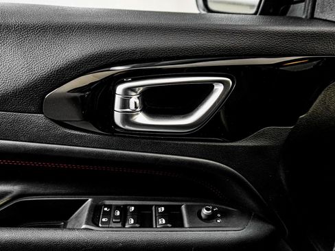 Used 2024 Jeep Compass Trailhawk image 46