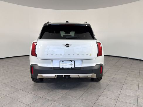 Certified 2025 MINI Cooper Countryman SE w/ Comfort Package Max AWD/4WD image 10