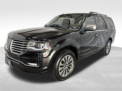 Used 2017 Lincoln Navigator Select