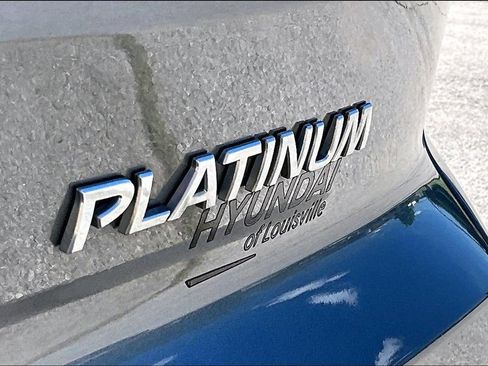 Used 2022 Nissan Pathfinder Platinum w/ Cargo Package FWD image 9