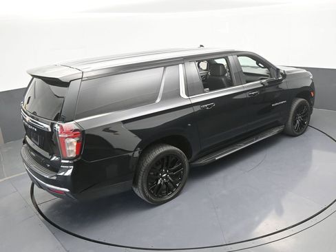 Used 2021 Chevrolet Suburban LT image 56