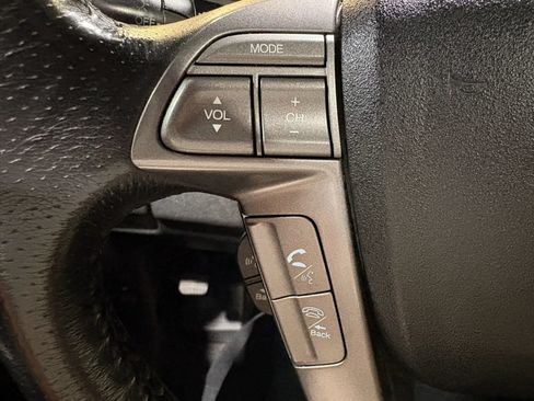 Used 2009 Honda Pilot Touring image 25