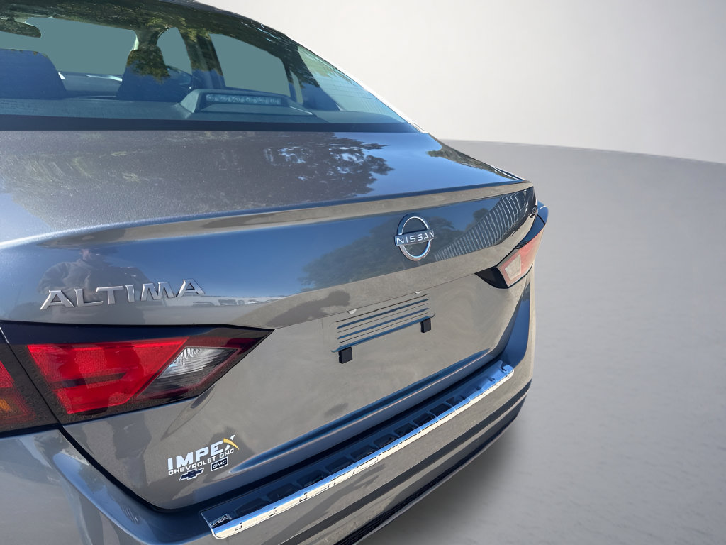 Used 2023 Nissan Altima 2.5 SV FWD image 31