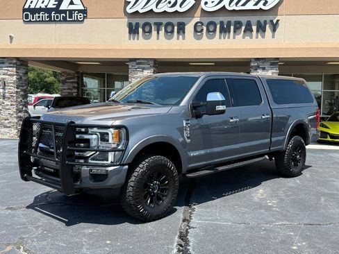 Used 2022 Ford F350 Platinum w/ Tremor Off-Road Package AWD/4WD image 1