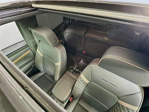 Used 2024 GMC Canyon Denali w/ LPO, Denali Black Edition image 23