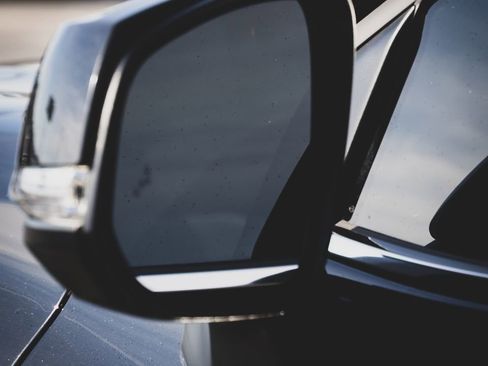 Used 2021 Toyota Highlander XLE image 26