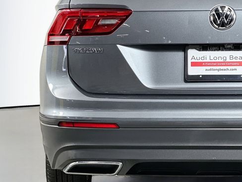 Used 2021 Volkswagen Tiguan S image 17