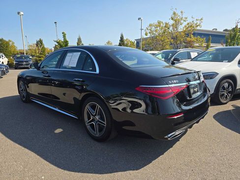 Used 2024 Mercedes-Benz S 580 4MATIC Sedan image 11