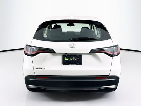 Used 2025 Honda HR-V LX image 7