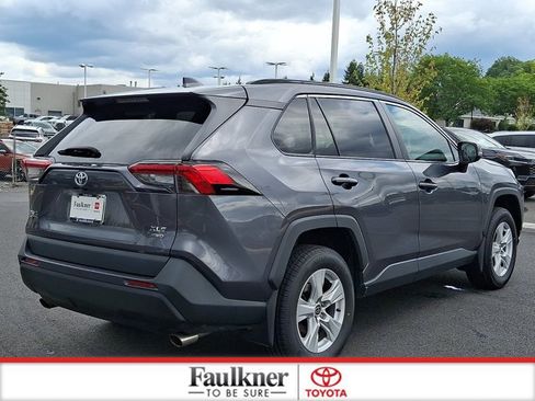 Certified 2021 Toyota RAV4 XLE AWD/4WD image 6
