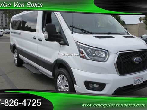 Used 2023 Ford Transit 350 XLT RWD image 3