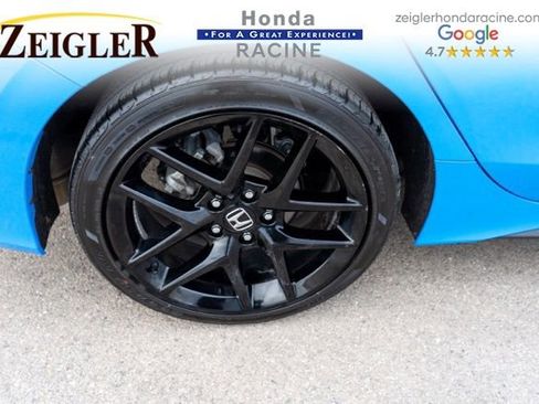 Used 2024 Honda Civic Sport image 10