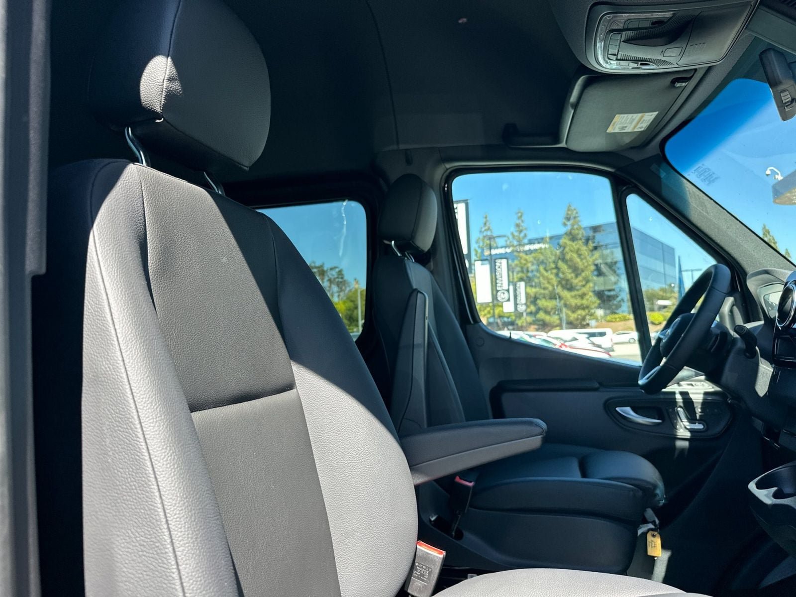 New 2026 Mercedes-Benz Sprinter 2500 image 17