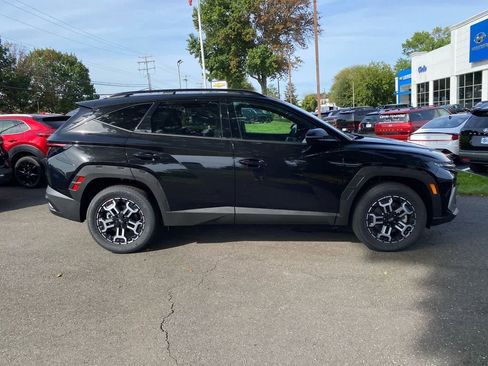New 2026 Hyundai Tucson XRT image 2
