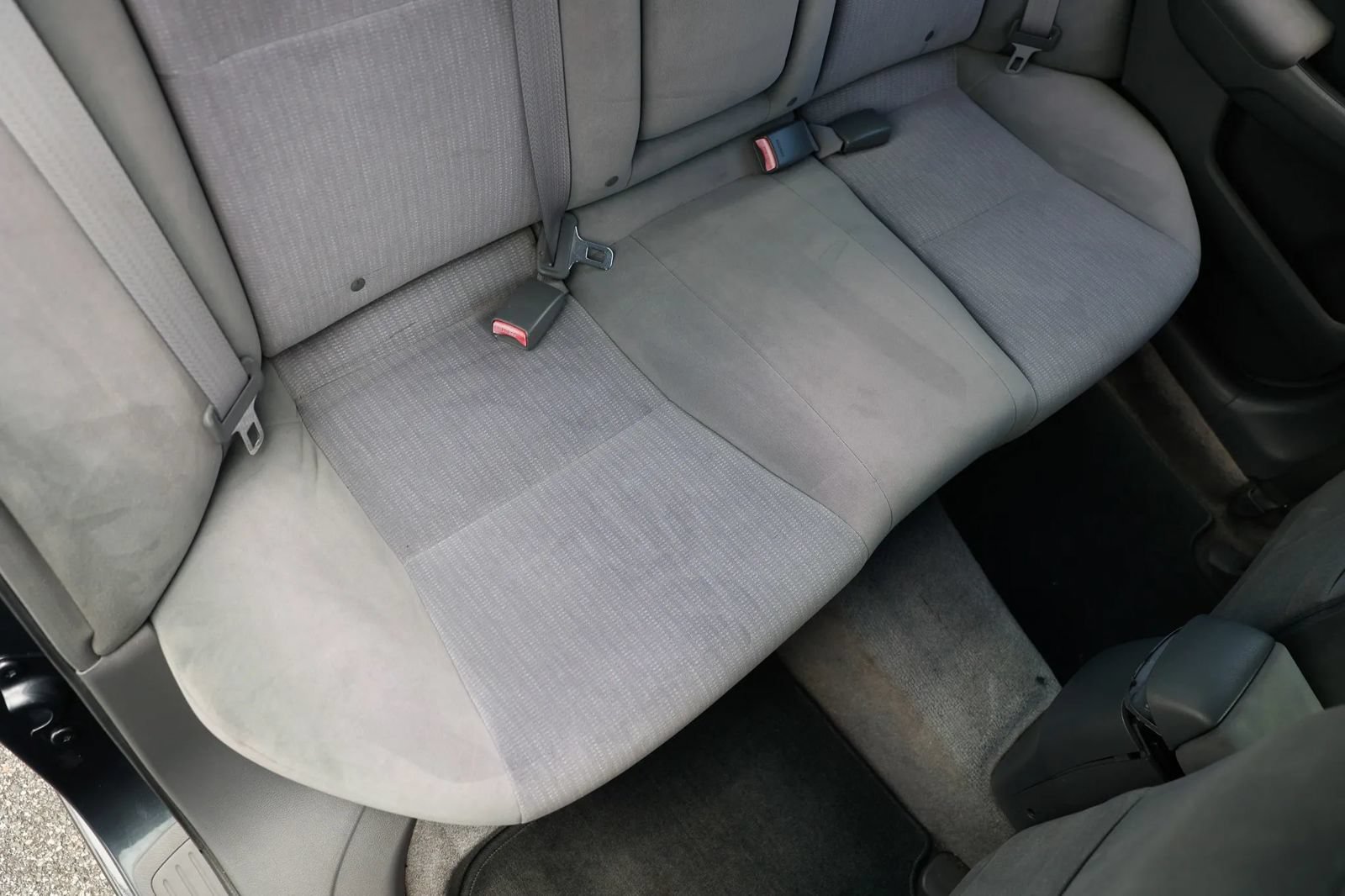 Used 2004 Honda Accord LX image 21