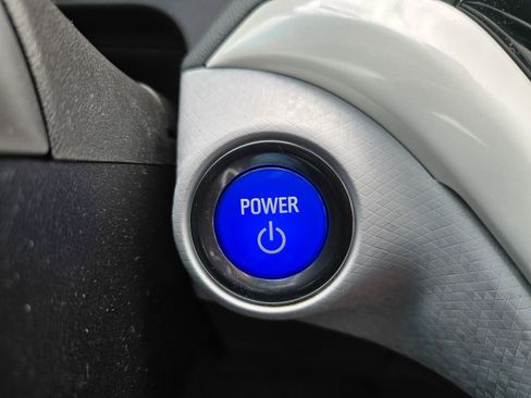 Used 2020 Chevrolet Bolt LT FWD image 29