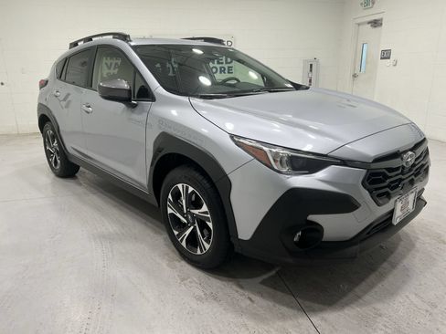 Certified 2025 Subaru Crosstrek 2.5i Premium AWD/4WD image 2