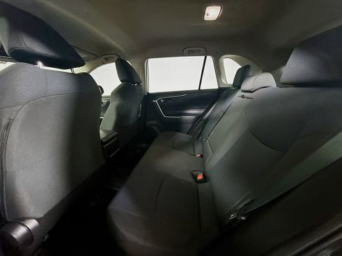 Certified 2022 Toyota RAV4 LE AWD/4WD image 25