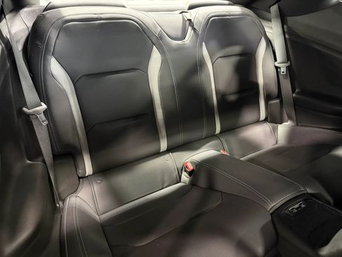 Used 2018 Chevrolet Camaro SS RWD image 26