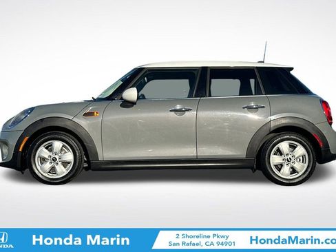 Used 2015 MINI Cooper 4-Door Hardtop image 9
