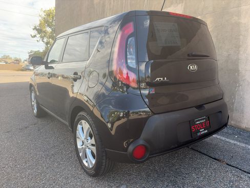 Used 2014 Kia Soul + FWD image 8