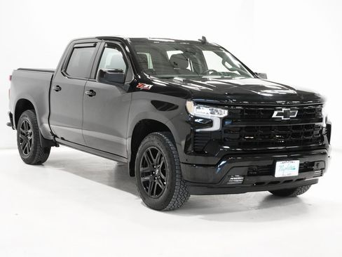 Used 2024 Chevrolet Silverado 1500 RST image 4