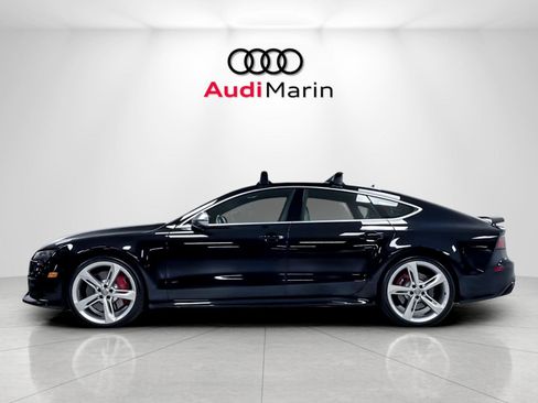Used 2016 Audi RS 7 Prestige w/ RS 7 Dynamic Package AWD/4WD image 2