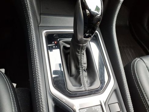 Used 2021 Subaru Forester Touring image 17