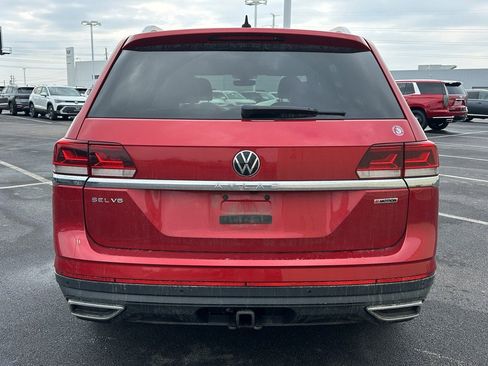 Used 2021 Volkswagen Atlas SEL Premium image 3