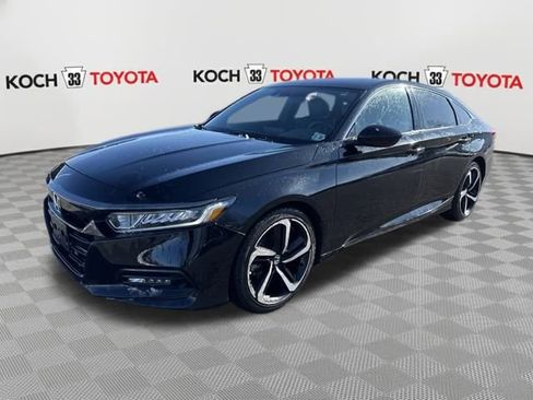 Used 2020 Honda Accord Sport image 3