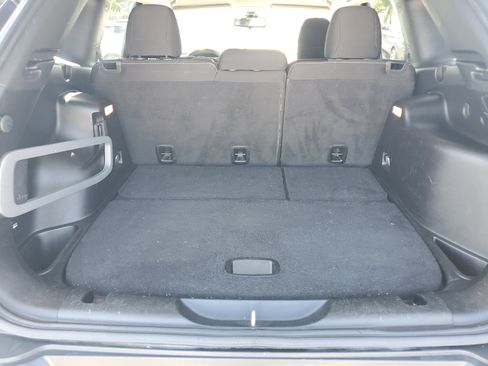 Used 2015 Jeep Cherokee Latitude image 32