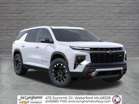 New 2027 Chevrolet Traverse Z71 w/ Driver Confidence Package AWD/4WD image 7