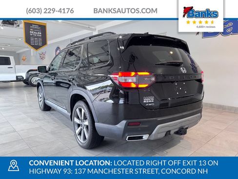 Used 2025 Honda Pilot Elite image 6
