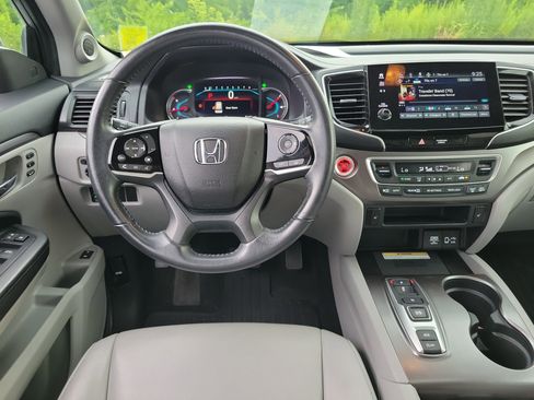 Used 2021 Honda Pilot Special Edition image 10