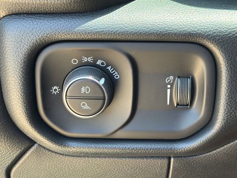 New 2026 RAM 2500 Tradesman AWD/4WD image 22