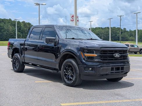 Used 2024 Ford F150 XLT w/ FX4 Off-Road Package AWD/4WD image 7