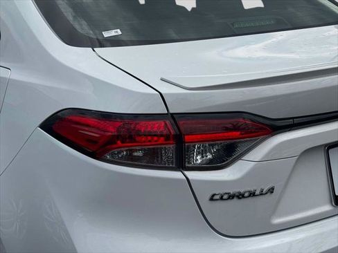 Certified 2021 Toyota Corolla SE FWD image 11