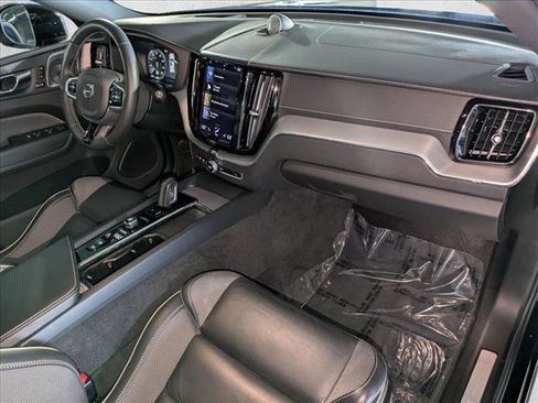 Used 2021 Volvo XC60 T8 R-Design w/ Advanced Package image 23