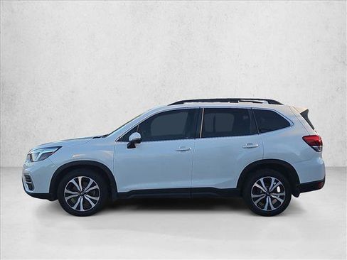 Used 2019 Subaru Forester Limited w/ Popular Package #3 image 9