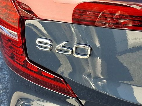 Used 2024 Volvo S60 B5 Plus AWD/4WD image 31