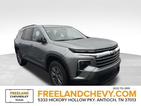 New 2026 Chevrolet Traverse LT w/ LPO, Floor Liner Package image 1