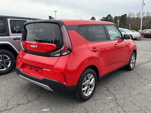 Used 2024 Kia Soul LX w/ Option Group 015 image 5