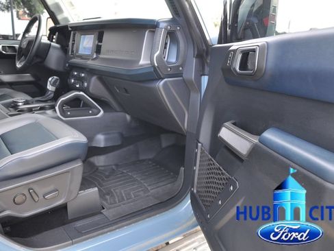 Used 2023 Ford Bronco Outer Banks AWD/4WD image 17