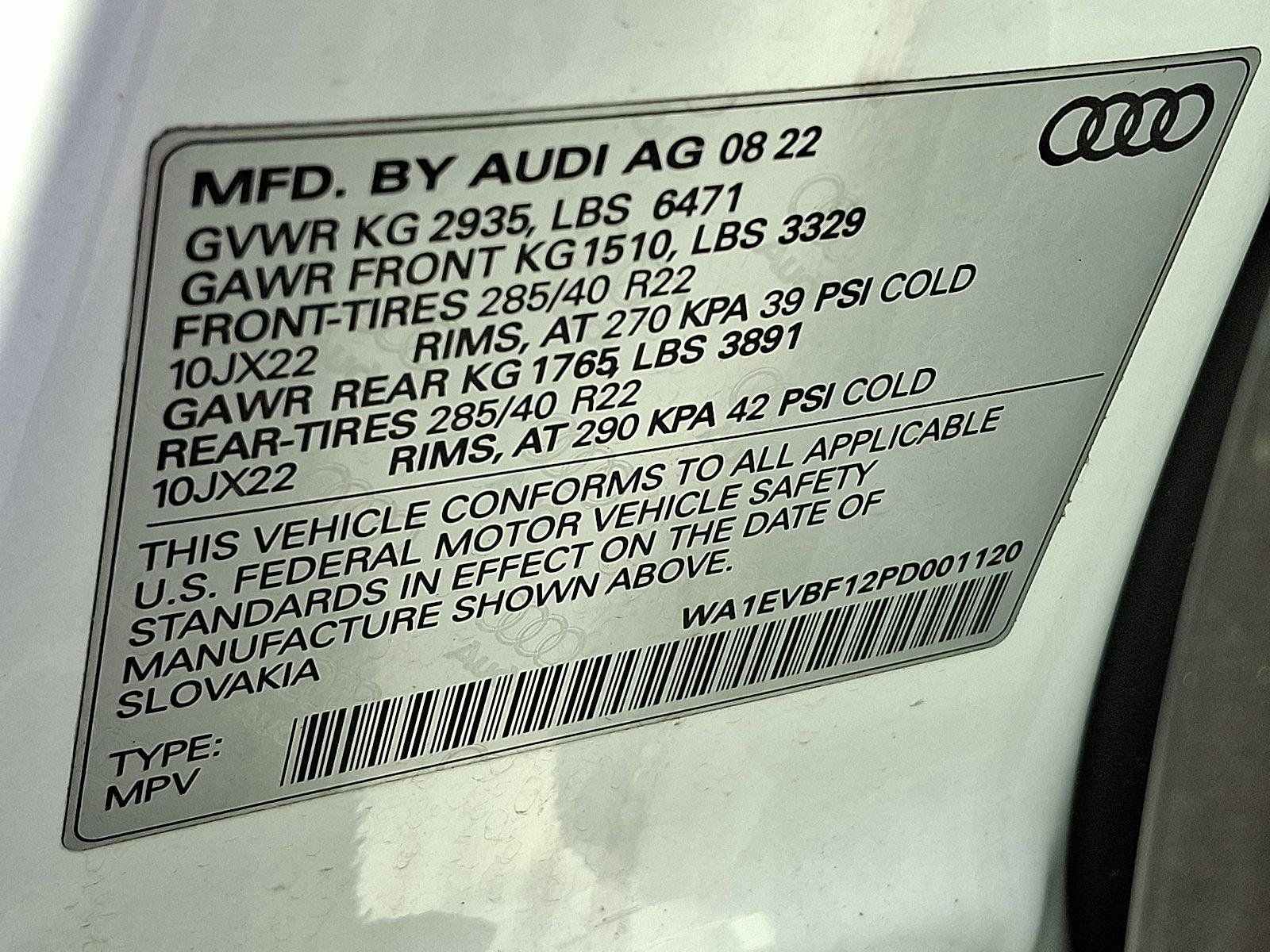 Used 2023 Audi Q8 Premium Plus w/ Premium Plus Package AWD/4WD image 28