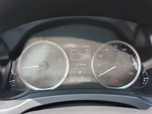 Used 2024 Lexus IS 300 w/ Premium Package RWD image 7
