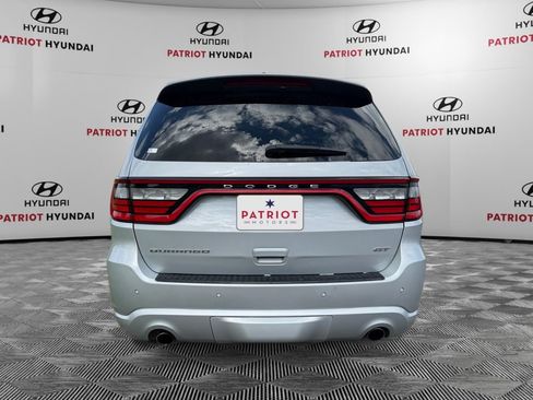 Used 2024 Dodge Durango GT RWD image 4