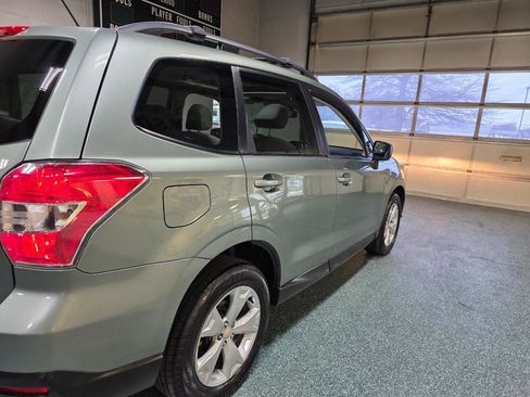 Used 2015 Subaru Forester 2.5i Premium image 7